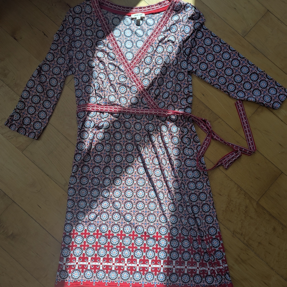 Max Studio Wrap Dress with Geometric Design